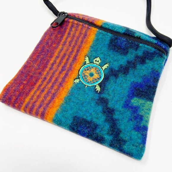 Pendleton Blanket Zip Crossbody Pouch Turtle Embroidery - Picture 3 of 8